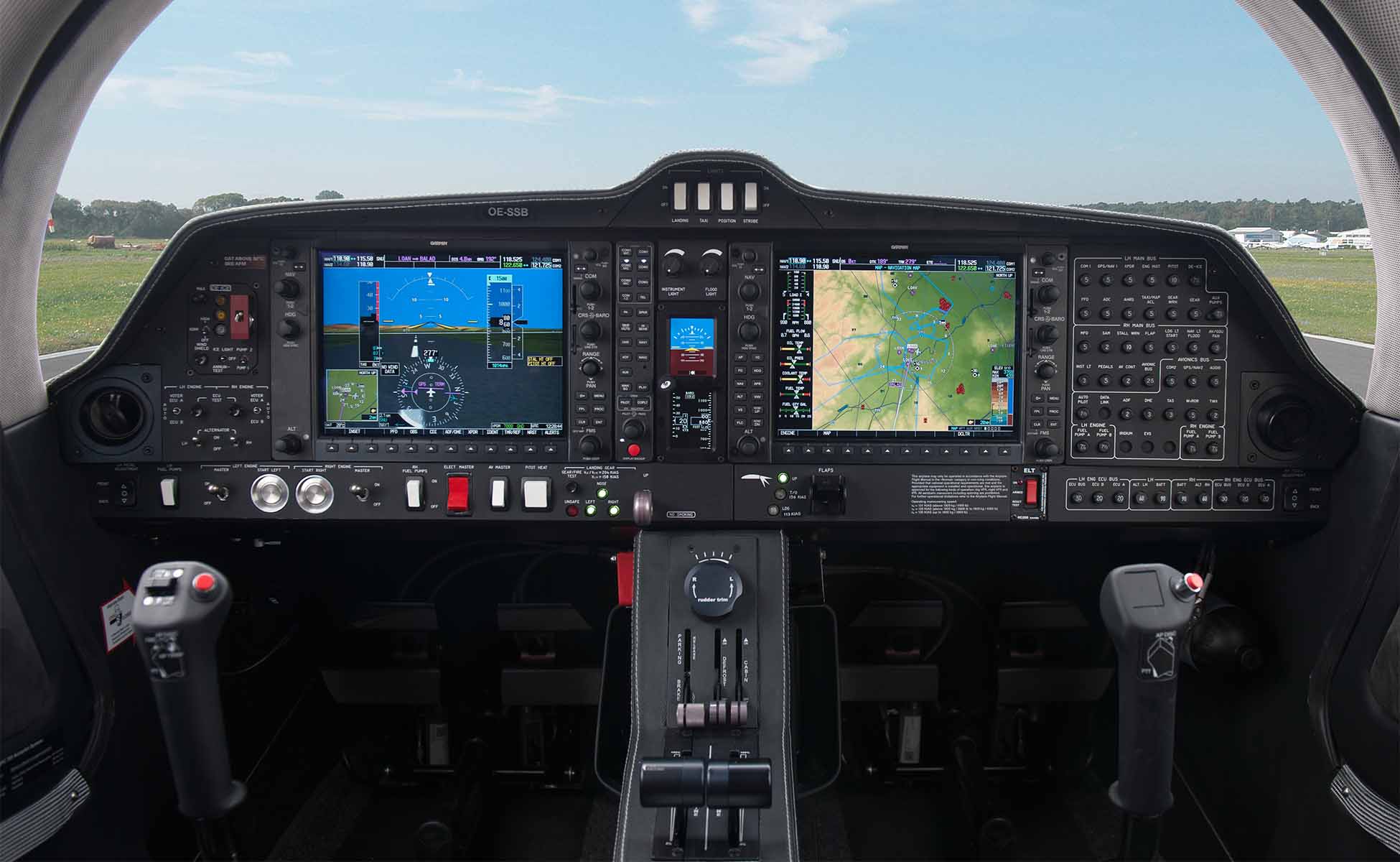 Das Cockpit einer Maschine von Lohn Aviation